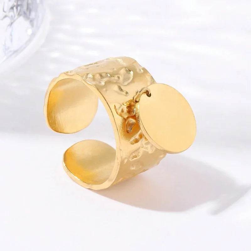 2024 New Stainless Steel Ripple Pendant Women'S Ring from Europe and America, Hot Selling Jewelry Gift